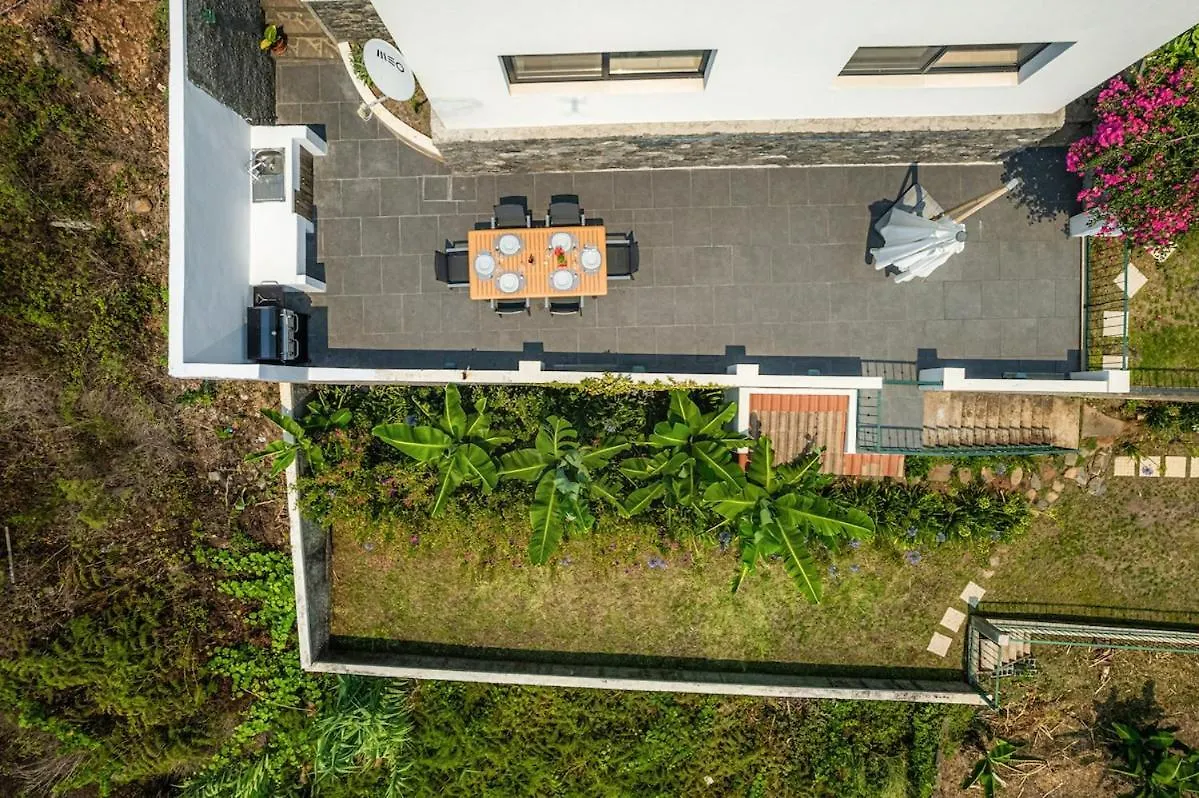 New! Nature Paradise With Ocean View & Hot Tubs Faja da Ovelha Villa