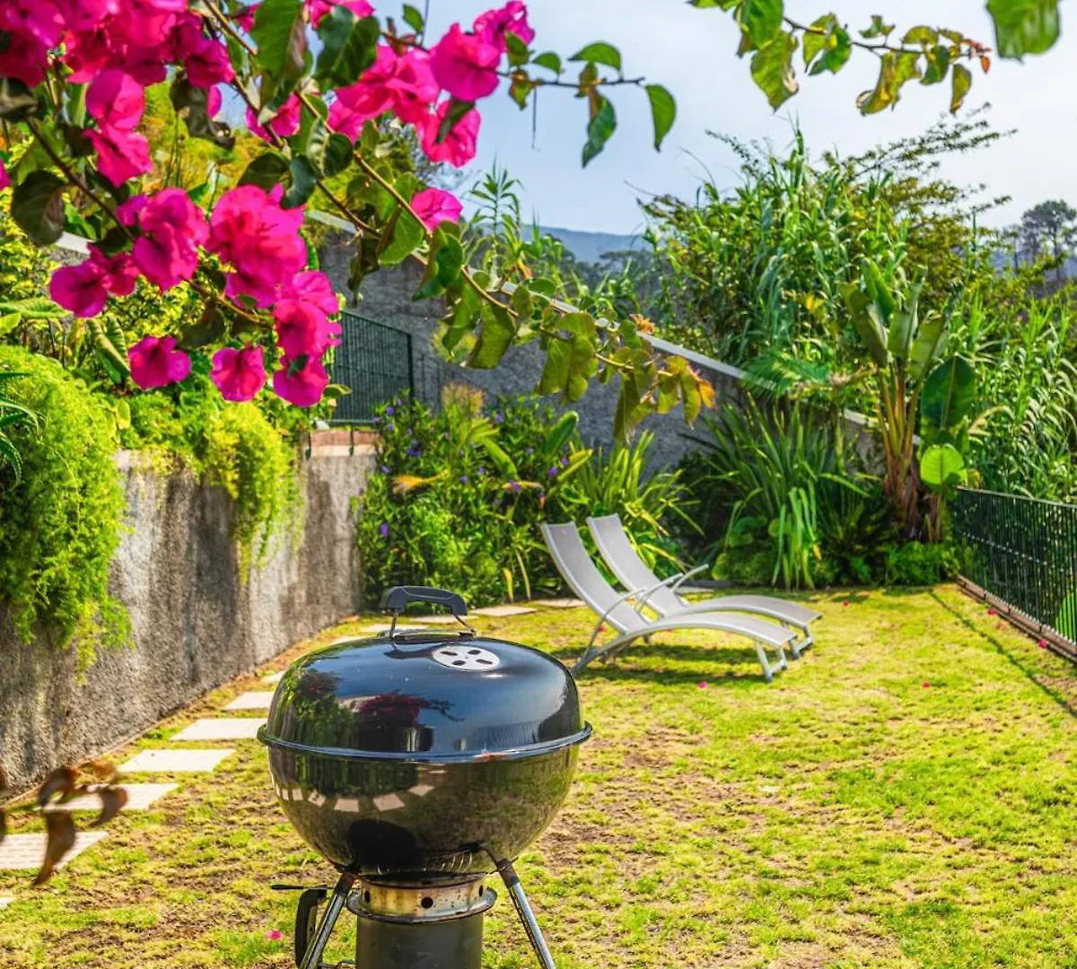 New! Nature Paradise With Ocean View & Hot Tubs Faja da Ovelha 0*,  Portugal